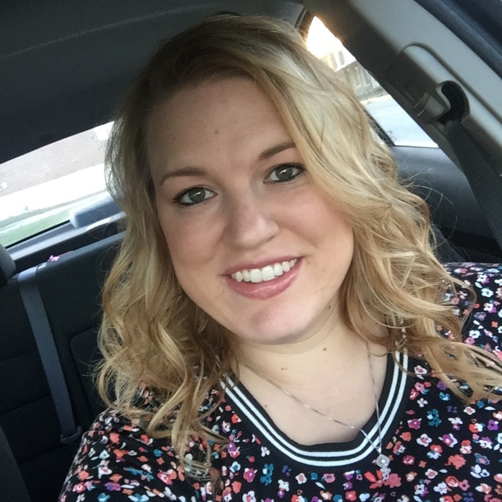 Meet your Posher, Emily